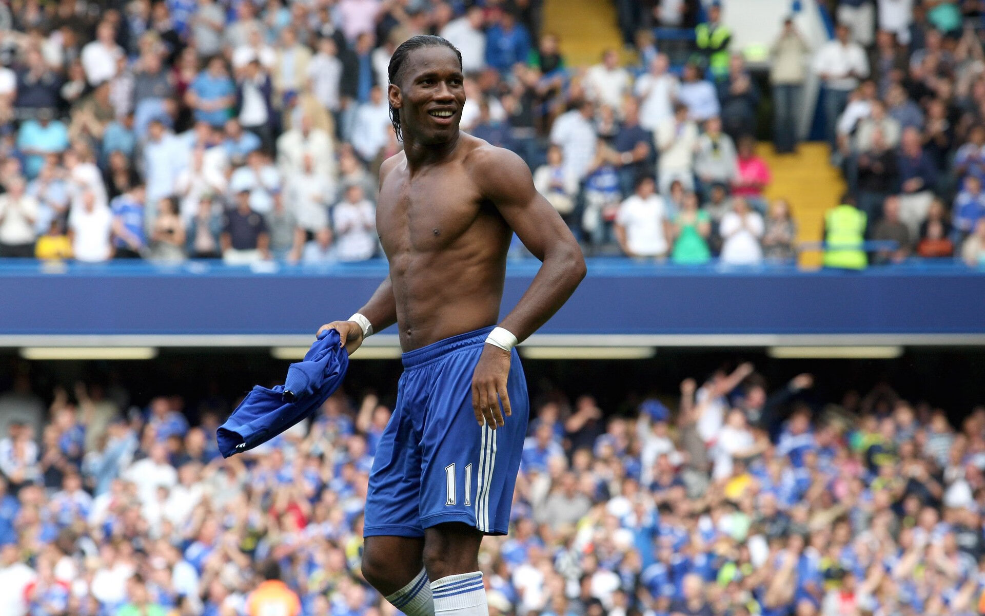 中超球队注重身体对抗，提升比赛强度，中超球队对城市的影响