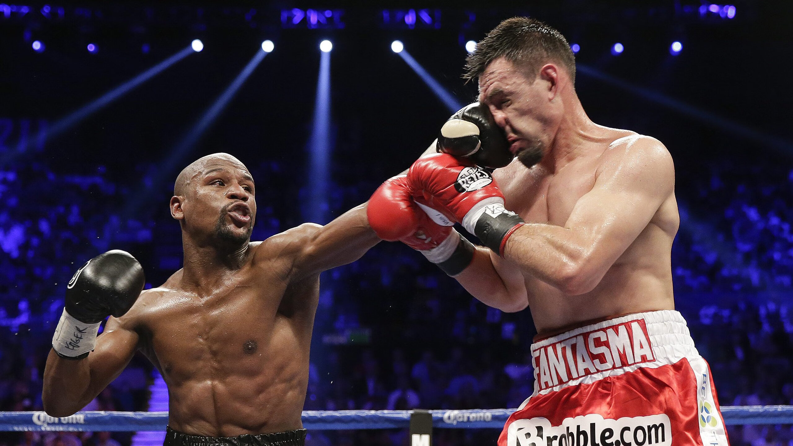 欧洲足坛的精彩对决,谁能笑到最后?,欧洲足球比赛视频